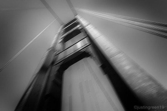 Golden Gate Bridge blur