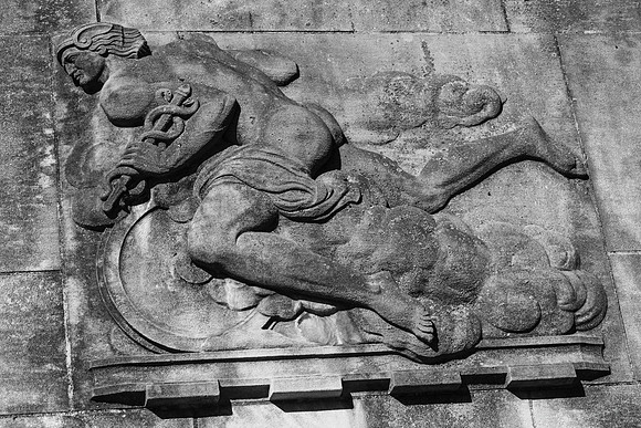 Duke Elllington Bridge Sculpture