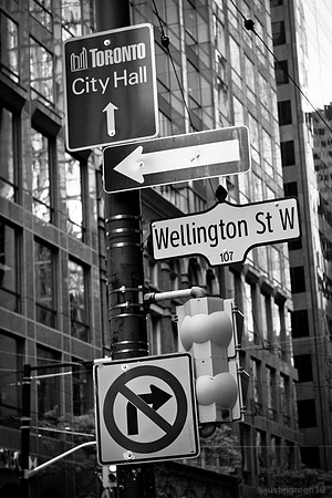 toronto road sign