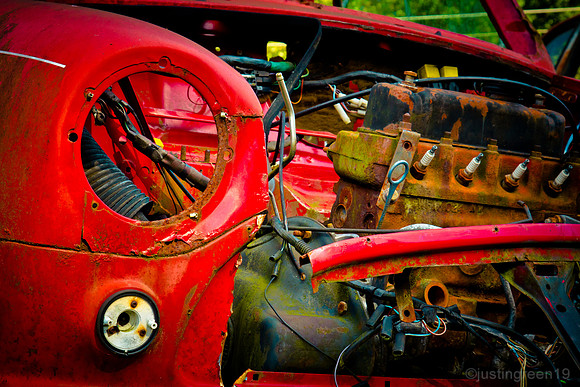 red classic mini engine